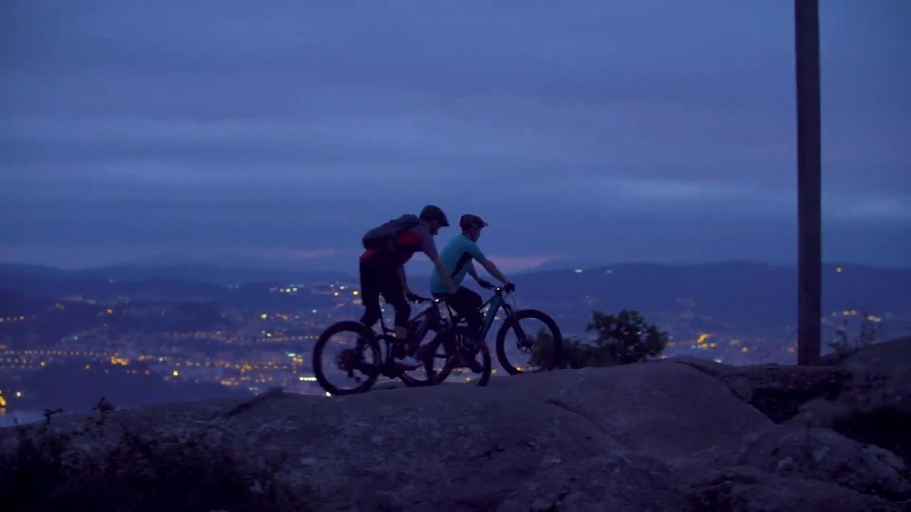 The Benefits of Glossy Paint Finish Over Matte Finish